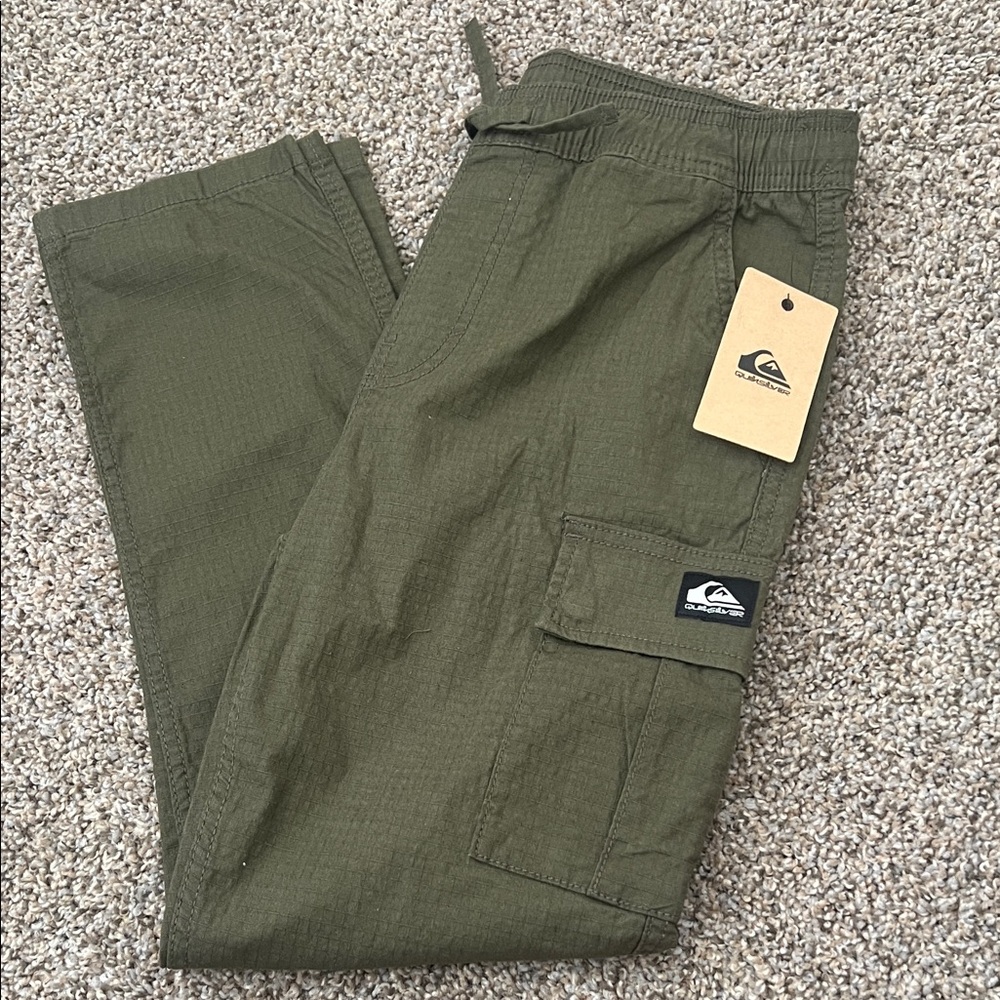 NWT- Quiksilver Boys Forest Green Cargo Pants